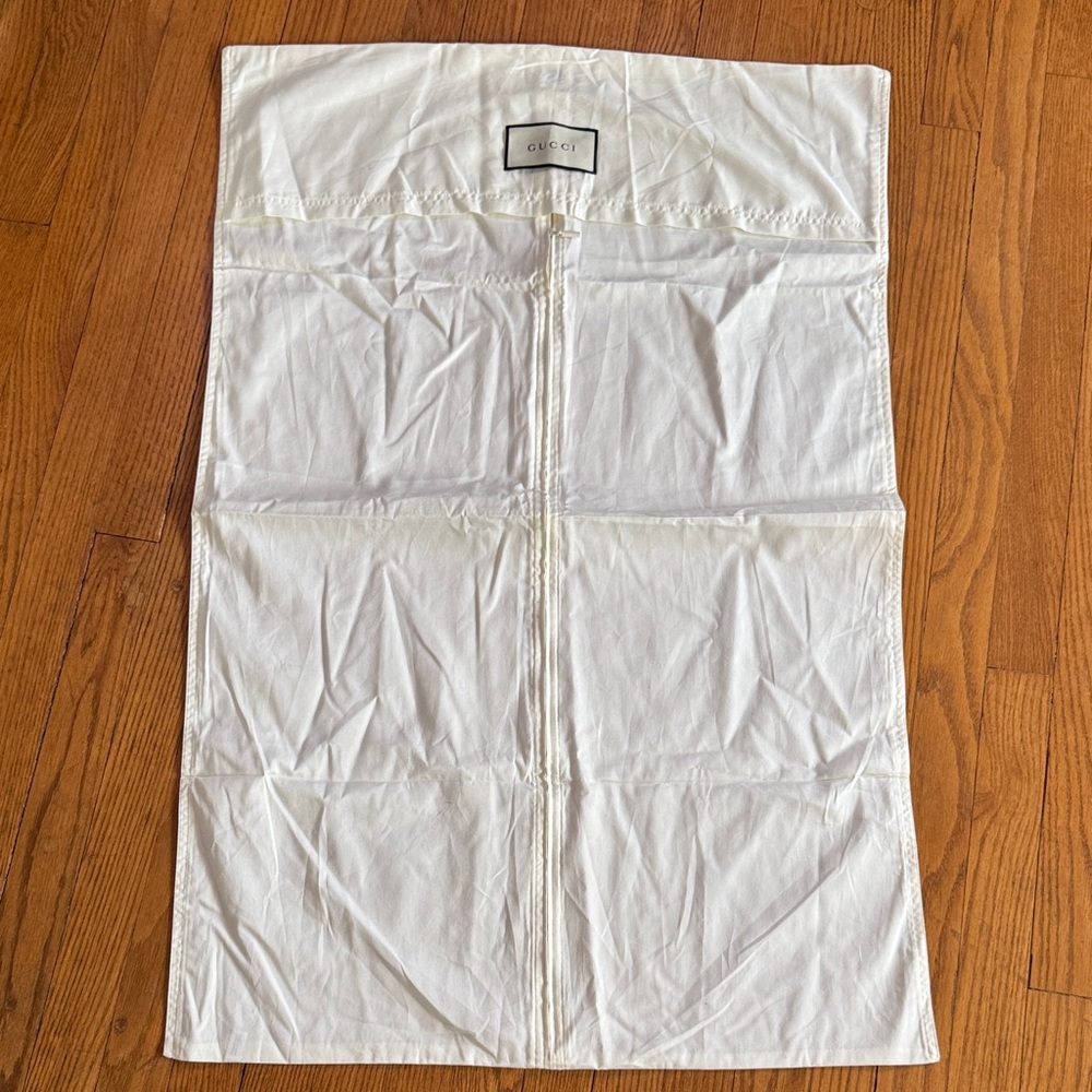 Gucci garment bag